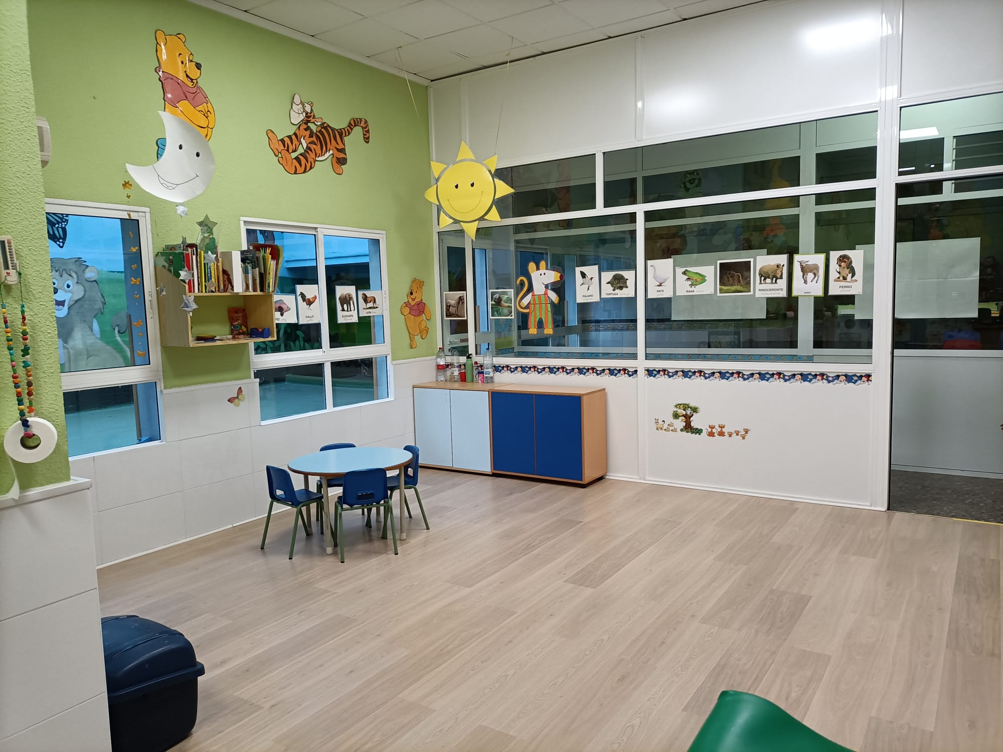 aula escuela infantil albacete mundo color 1 2 years