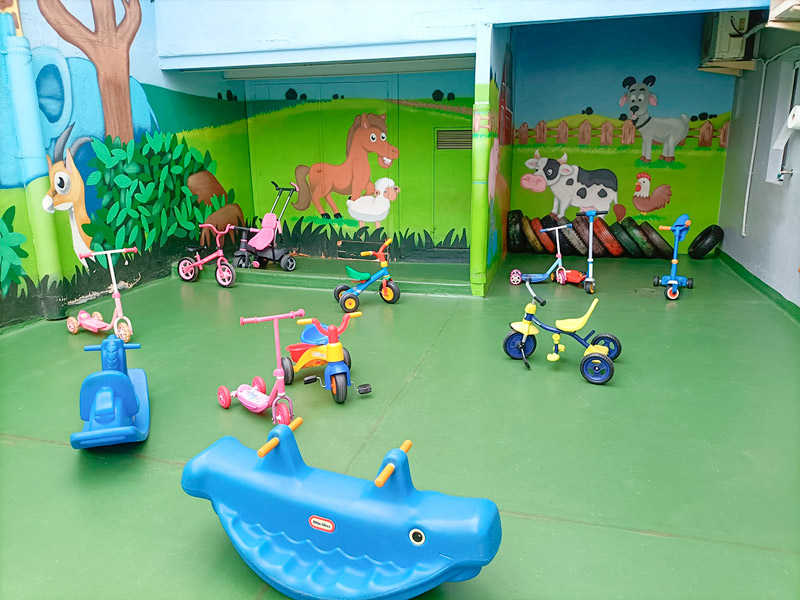 patio exterior escuela mundo color albacete patio exterior escuela mundo color albacete